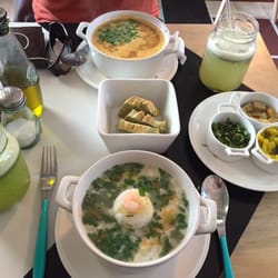 Cilantro - Thai and tortilla soups with lemonade
