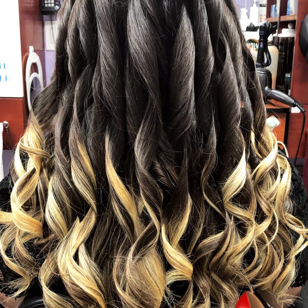 Crystal's Salon - Blowout by Crystal - Hair Salons Near Me - Oakland, California Crystal's Salon - Blowout by Crystal - Hair Salons Near Me - Oakland, California