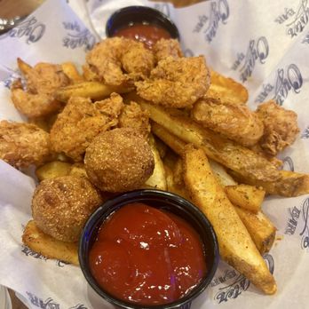 Santa Fe Station Hotel and Casino - Shrimp fried hard with his puppies and fries - Hotels Near Me - Las Vegas, Nevada Santa Fe Station Hotel and Casino - Shrimp fried hard with his puppies and fries - Hotels Near Me - Las Vegas, Nevada