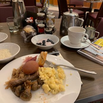 Sofitel London Heathrow - Full breakfast buffet (additional) - Hotels Near Me - Hounslow, XGL