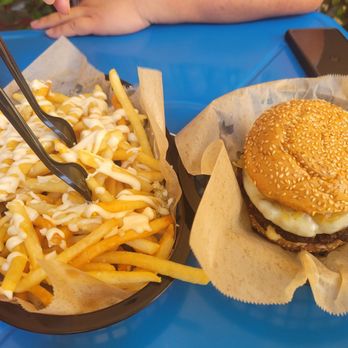 Amboy - Garlic fries, fancy DH - Steakhouses Near Me - Los Angeles, California Amboy - Garlic fries, fancy DH - Steakhouses Near Me - Los Angeles, California