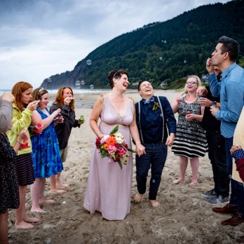 Aralani Photography - Oregon Coast Wedding - Event Photography Near Me - Portland, Oregon Aralani Photography - Oregon Coast Wedding - Event Photography Near Me - Portland, Oregon