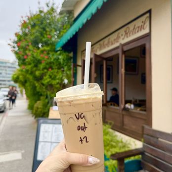 Alta Coffee - 20oz Iced Vanilla Chai with 2 added shots of expresso - Coffee & Tea Near Me - Newport Beach, California Alta Coffee - 20oz Iced Vanilla Chai with 2 added shots of expresso - Coffee & Tea Near Me - Newport Beach, California