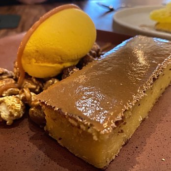 Tzuco - Sweet cornbread, caramel popcorns, honey toffee, saffron ice cream, cajeta ahumada. - Mexican Near Me - Chicago, Illinois Tzuco - Sweet cornbread, caramel popcorns, honey toffee, saffron ice cream, cajeta ahumada. - Mexican Near Me - Chicago, Illinois
