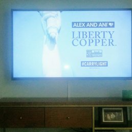 Came by and mounted my TV. So happy with it!!!!