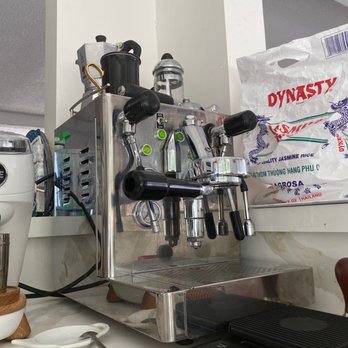 Dolce Vita Espresso - Electronics Repair Near Me - Burbank, California Dolce Vita Espresso - Electronics Repair Near Me - Burbank, California