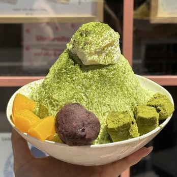 Hanamizuki Cafe - matcha shaved ice - Cafes Near Me - New York, New York