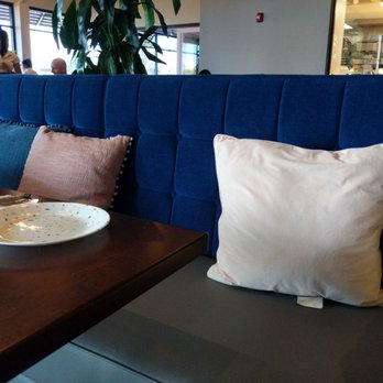 Mad Bene - Cozy cushions - Italian Near Me - Kapolei, Hawaii