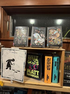 Cream & Amber by null