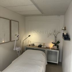Total Skin and Wellness