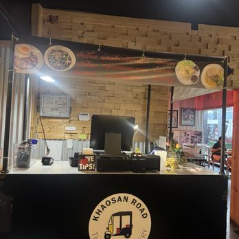 Khaosan Road - Thai Near Me - Coral Gables, Florida