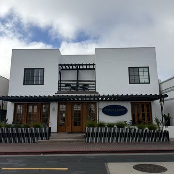 Waters Edge Hotel - Exterior - Hotels Near Me - Belvedere Tiburon, California Waters Edge Hotel - Exterior - Hotels Near Me - Belvedere Tiburon, California