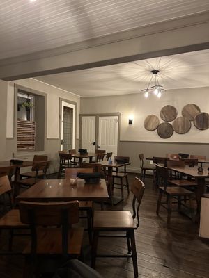 THE INN ON MAIN - Updated October 2024 - 10 Photos & 23 Reviews - 401