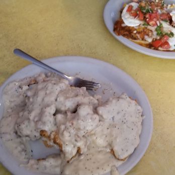 Home Grown - Chicken, Biscuits and gravy - Diners Near Me - Atlanta, Georgia Home Grown - Chicken, Biscuits and gravy - Diners Near Me - Atlanta, Georgia
