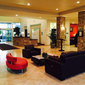 Holiday Inn Temple-Belton - Bright and contemporary lobby! - Hotels Near Me - Temple, Texas Holiday Inn Temple-Belton - Bright and contemporary lobby! - Hotels Near Me - Temple, Texas