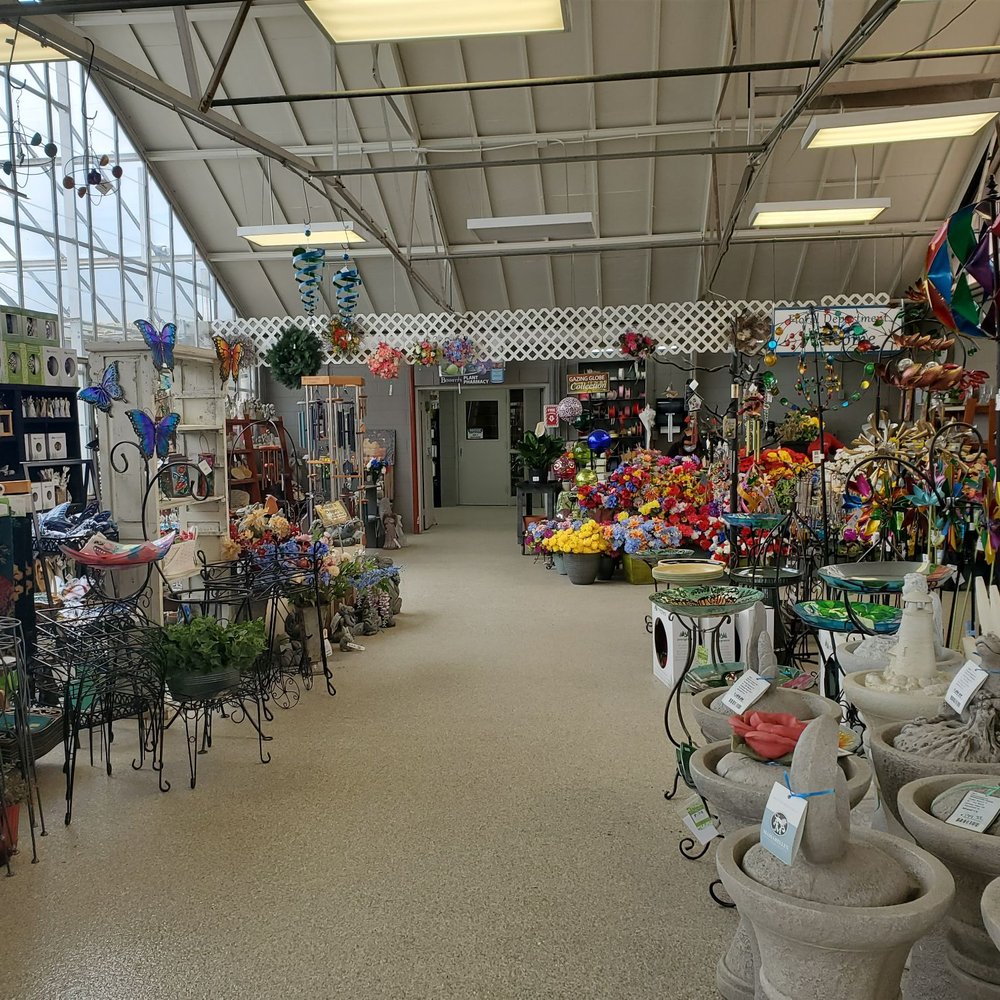 Bennett's Greenhouse - Gift shop - Nurseries & Gardening Near Me - Lafayette, Indiana