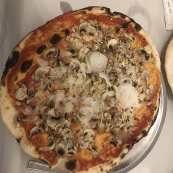 La Montecarlo - Pizza Near Me - Rome, RM