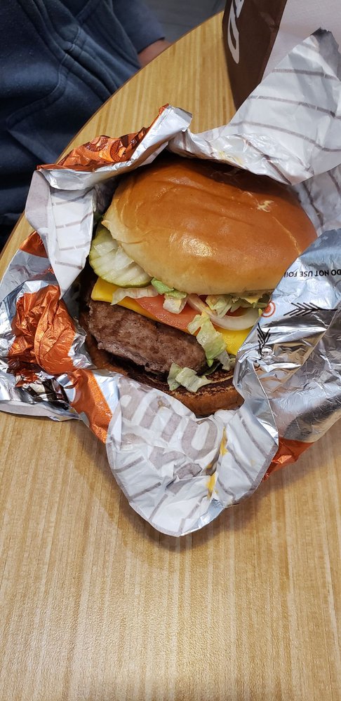 A&W Restaurant Image