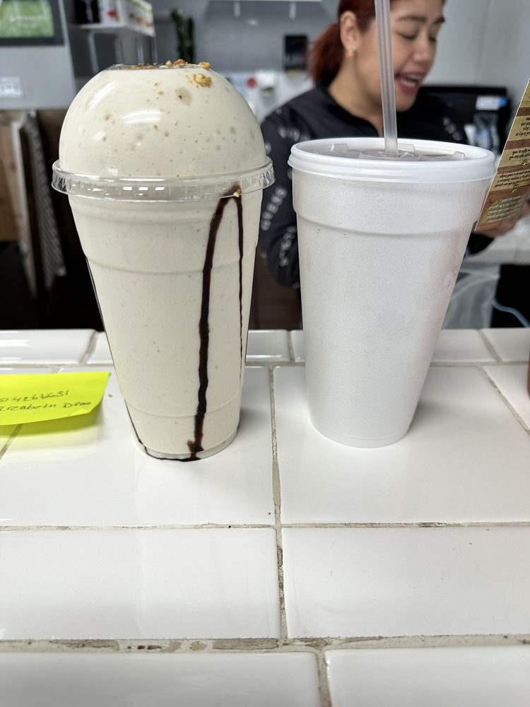 The Healthy Hangout Logo