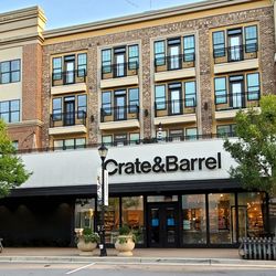 Crate & Barrel - Alpharetta Crate & Barrel