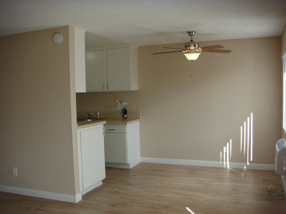 SEA CLIFF TERRACE Updated October 2024 15 Photos 8131 San Angelo