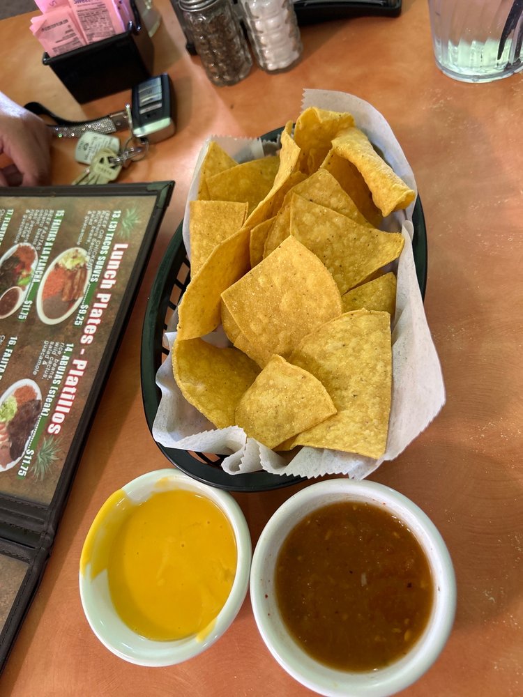 EL TEQUILA MEXICAN RESTAURANT 23 Photos & 37 Reviews 7628 Marbach Rd, San Antonio, Texas