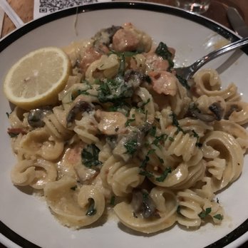 Von's 1000Spirits - Salmon and mushroom pasta - New American Near Me - Seattle, Washington