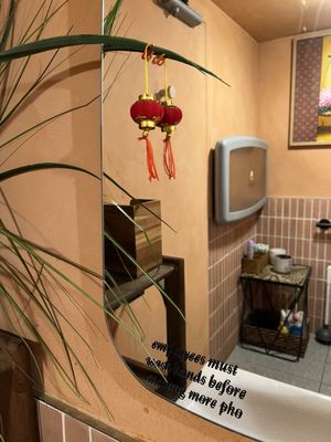 Ly Ly Vietnam Cookhouse by null