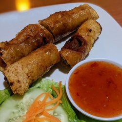 Pho Shiki - Fried egg roll