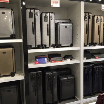 tumi outlet seattle