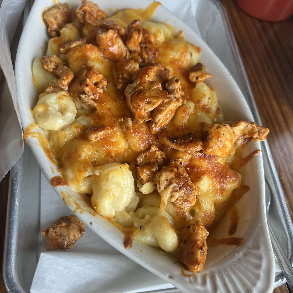 City Tavern - App Mac and Cheese with buffalo chicken - American Near Me - Columbus, Ohio