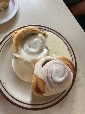 Milda's Cafe by null