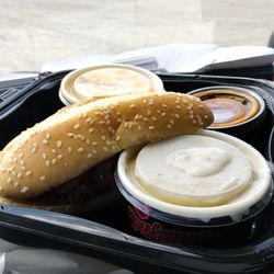 Soulman's Bar-B-Que - Out of sight sandwich