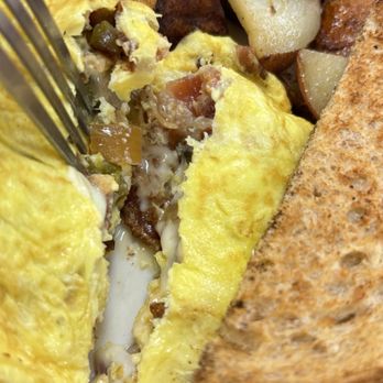 Foxtown Diner - omelette - Sandwiches Near Me - Shelburne Falls, Massachusetts Foxtown Diner - omelette - Sandwiches Near Me - Shelburne Falls, Massachusetts