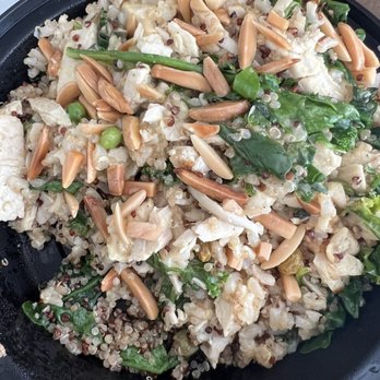 Carrot Express - Mario's Favorite Chicken Bowl - Salad Near Me - New York, New York Carrot Express - Mario's Favorite Chicken Bowl - Salad Near Me - New York, New York