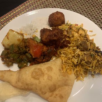 The Mint Room - Very tastefully delicious Full buffet  attentive servers   extra clean.washrooms and more - Indian Near Me - Ellicott City, Maryland