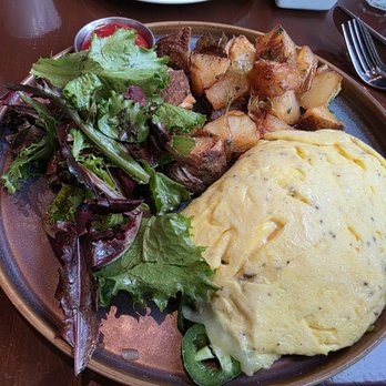 Chef Geoff's West End - Farmhouse Omelet - New American Near Me - Washington, DC, District of Columbia