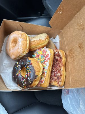 Hans' Bakery by null