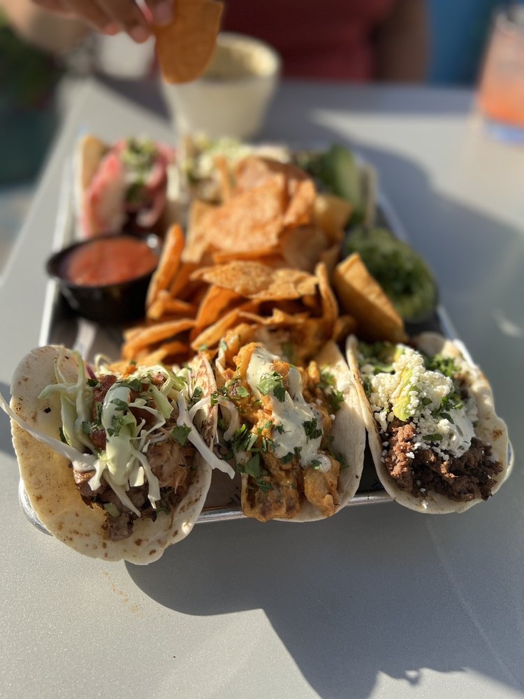 El Bufalo Tequila Bar & Kitchen