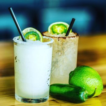 Taco Flats-Lakeway - two cocktails with limes - Tacos Near Me - Lakeway, Texas Taco Flats-Lakeway - two cocktails with limes - Tacos Near Me - Lakeway, Texas