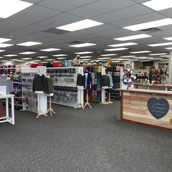 The Loopy Ewe - Welcome to The Loopy Ewe! - Knitting Supplies Near Me - Loveland, Colorado The Loopy Ewe - Welcome to The Loopy Ewe! - Knitting Supplies Near Me - Loveland, Colorado