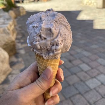 Hugs Ice Cream - Blueberry - Ice Cream & Frozen Yogurt Near Me - Mammoth Lakes, California Hugs Ice Cream - Blueberry - Ice Cream & Frozen Yogurt Near Me - Mammoth Lakes, California