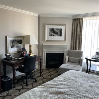 Magnolia Hotel & Spa - Beauty room! - Hotels Near Me - Victoria, British Columbia Magnolia Hotel & Spa - Beauty room! - Hotels Near Me - Victoria, British Columbia