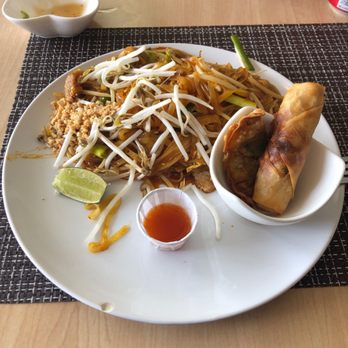 Krua Thai - Pad Thai beef - Thai Near Me - Chula Vista, California