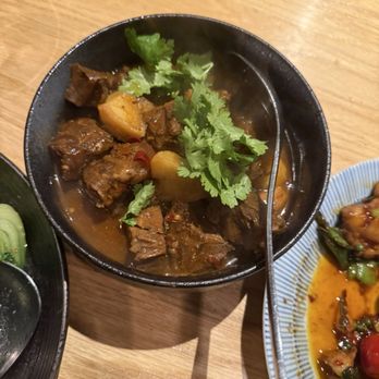 Peppercorn Station - Braised Beef with potato - Szechuan Near Me - Jersey City, New Jersey Peppercorn Station - Braised Beef with potato - Szechuan Near Me - Jersey City, New Jersey