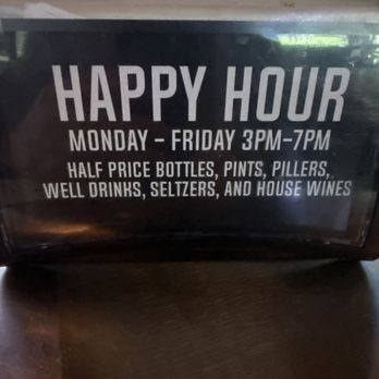 Neighbors - Solid Happy Hour! - Salad Near Me - Franklin, Tennessee