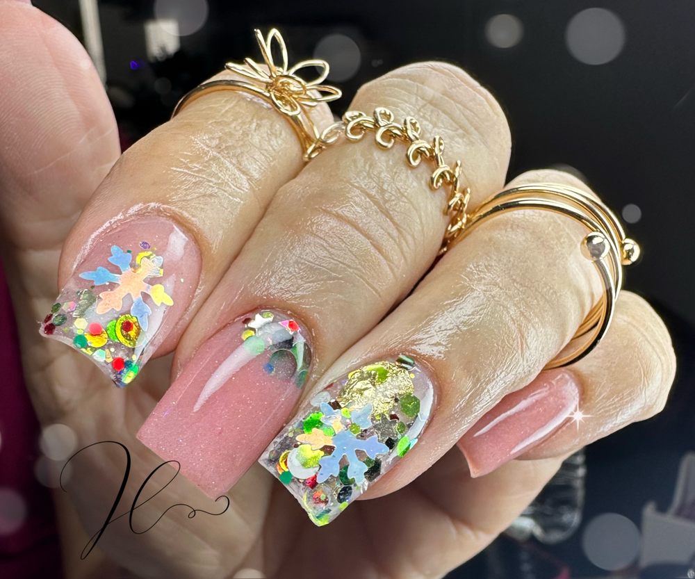 JGratitude Nail’s Logo