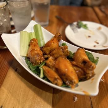 Element - Carribean Jerk Chicken Wings - New American Near Me - Front Royal, Virginia