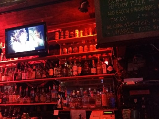 Jerry's Pizza by null