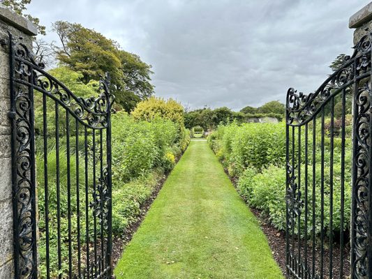 Mount Juliet Estate, Autograph Collection by null